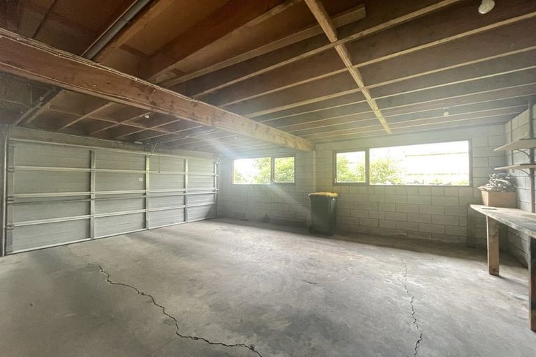 Photo of property in 15 Penning Road, Milford, Auckland, 0620