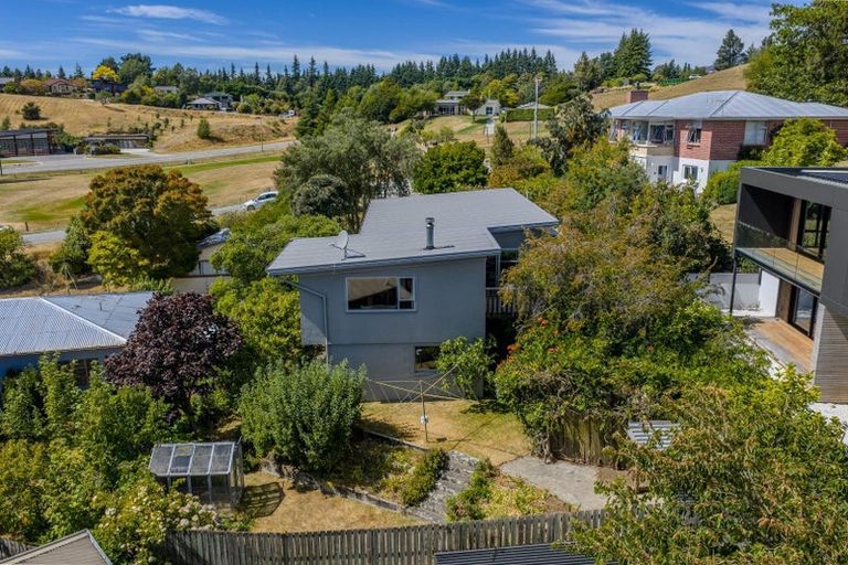 Photo of property in 29 Stratford Terrace, Wanaka, 9305