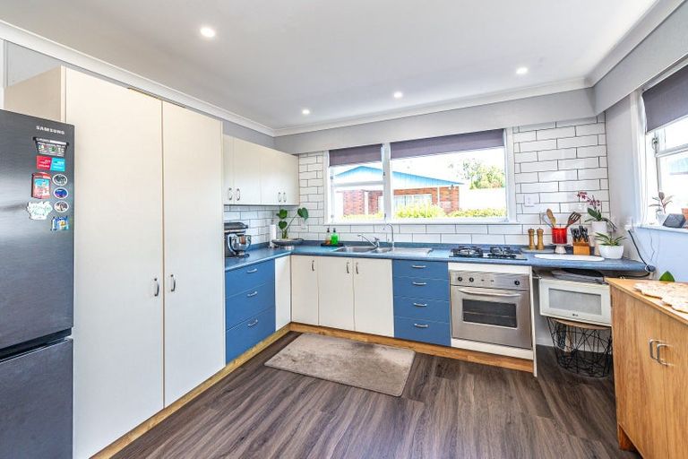 Photo of property in 3/5 Saint Leonard Street, Saint Johns Hill, Whanganui, 4501