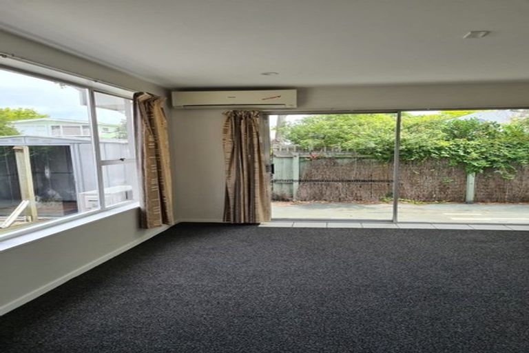 Photo of property in 1/565a Ferry Road, Woolston, Christchurch, 8023