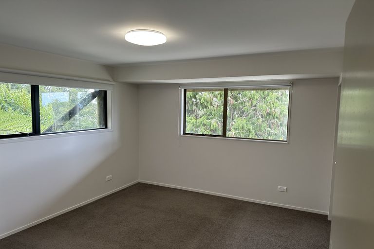 Photo of property in 168a Scenic Drive, Titirangi, Auckland, 0604