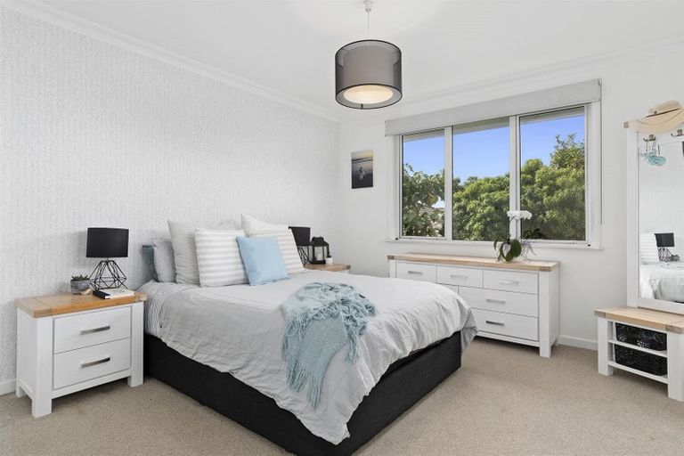 Photo of property in 13 Tupaea Place, Otumoetai, Tauranga, 3110