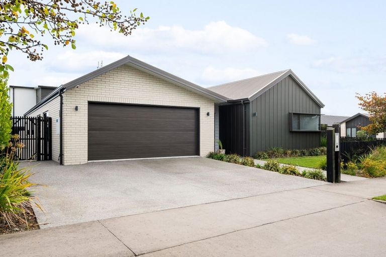 Photo of property in 2 Probert Crescent, Chartwell, Hamilton, 3210