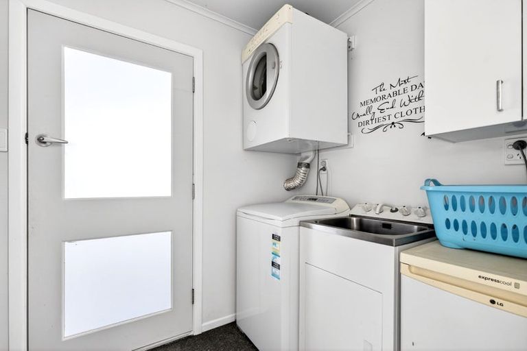 Photo of property in 25 Herbert Street, Masterton, 5810