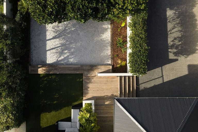 Photo of property in 184 Oceanbeach Road, Mount Maunganui, 3116