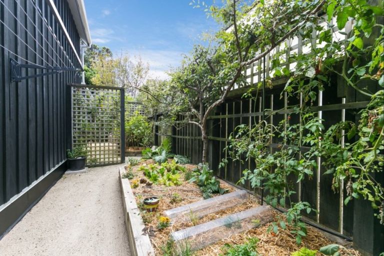 Photo of property in 65 Ludlam Street, Seatoun, Wellington, 6022