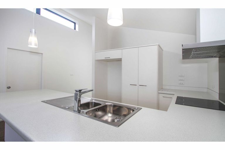 Photo of property in 35 Wallace Road, Ranui, Auckland, 0612