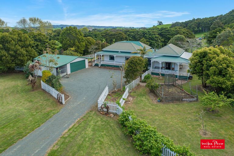 Photo of property in 243 Rosythe Road, Waipu, 0582