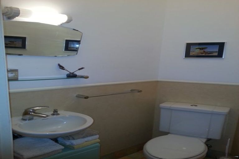 Photo of property in 24 Bracken Street, Petone, Lower Hutt, 5012