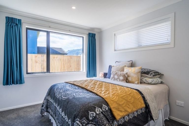 Photo of property in 68 Waipunahau Road, Waikanae, 5036