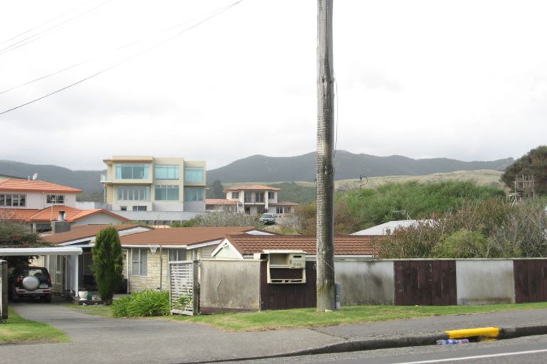 Photo of property in 240 Rosetta Road, Raumati Beach, Paraparaumu, 5032