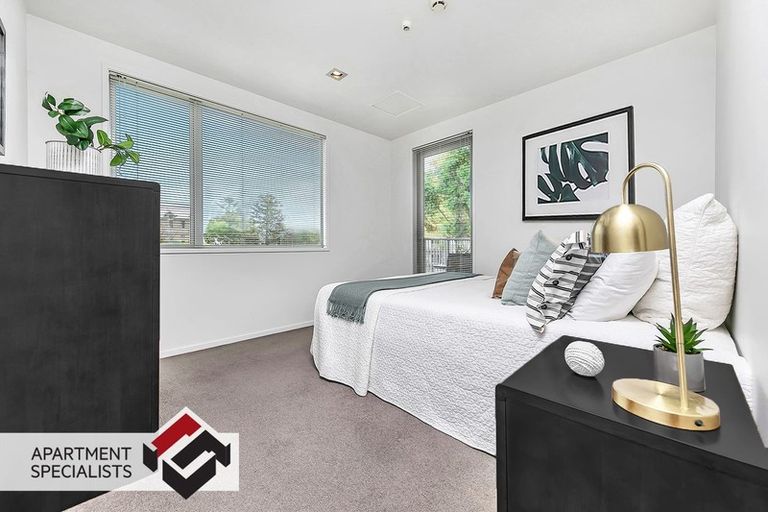 Photo of property in Shoal Haven Apartments, 112a/130 Anzac Street, Takapuna, Auckland, 0622