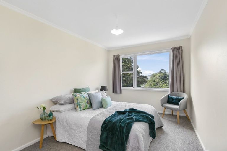 Photo of property in 72 Dominion Park Street, Johnsonville, Wellington, 6037