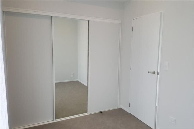 Photo of property in 17 Glenae Lane, Hobsonville, Auckland, 0618