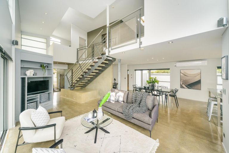 Photo of property in 4 Mere Mere Avenue, Palmerston North, 4414