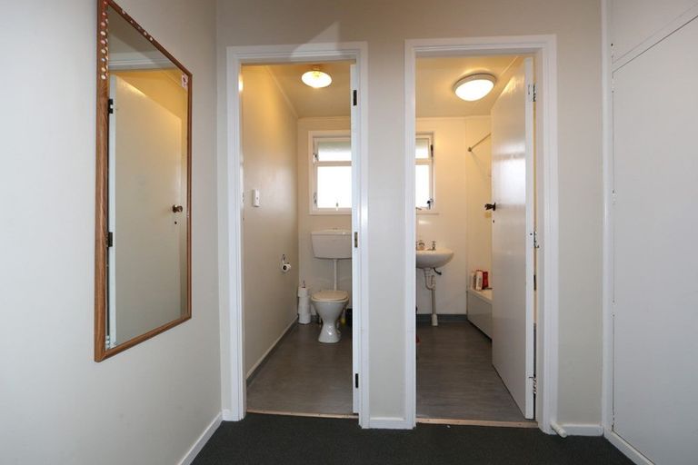 Photo of property in 28 Cartier Crescent, Flaxmere, Hastings, 4120