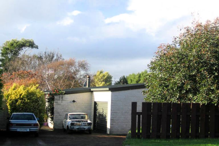 Photo of property in 75 Martin Road, Paraparaumu Beach, Paraparaumu, 5032