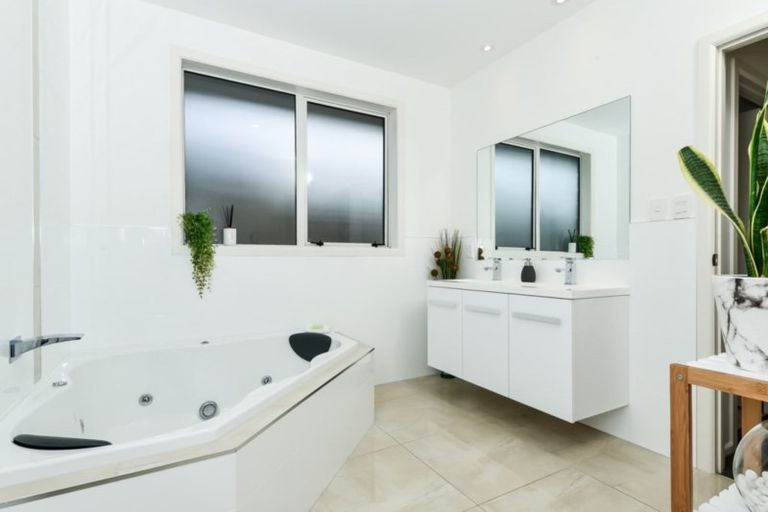 Photo of property in 24 Brad Avenue, Flagstaff, Hamilton, 3210