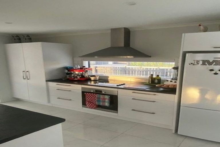 Photo of property in 4 Shea Lane, Pyes Pa, Tauranga, 3112