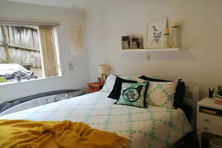 Photo of property in 4 Glenreagh Place, Torbay, Auckland, 0630