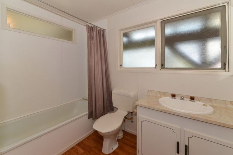 Photo of property in 3 Roger Street, Pukehangi, Rotorua, 3015