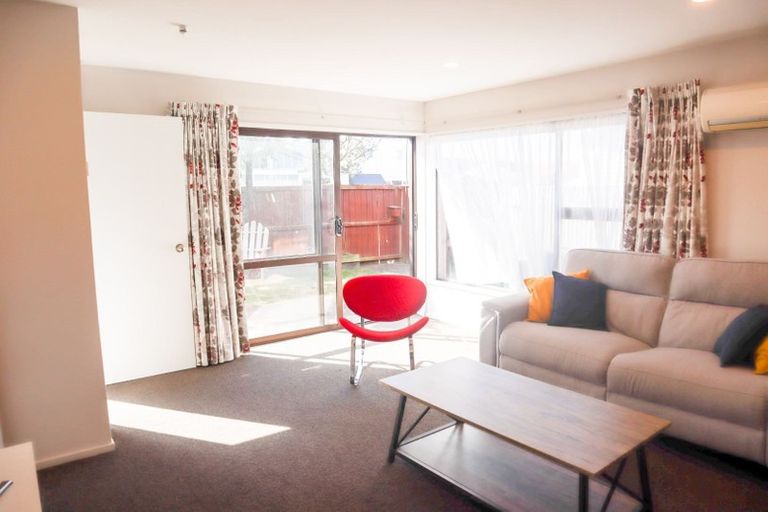 Photo of property in 3/2 Canon Street, St Albans, Christchurch, 8014