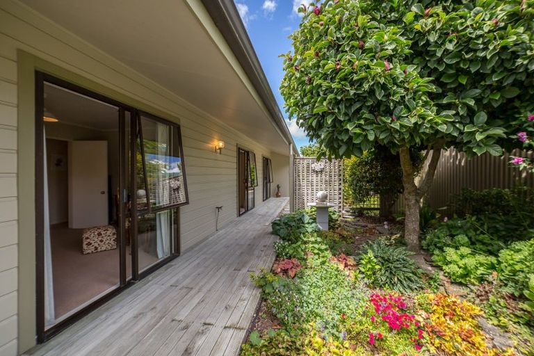 Photo of property in 27 Lincoln Road, Carterton, 5713