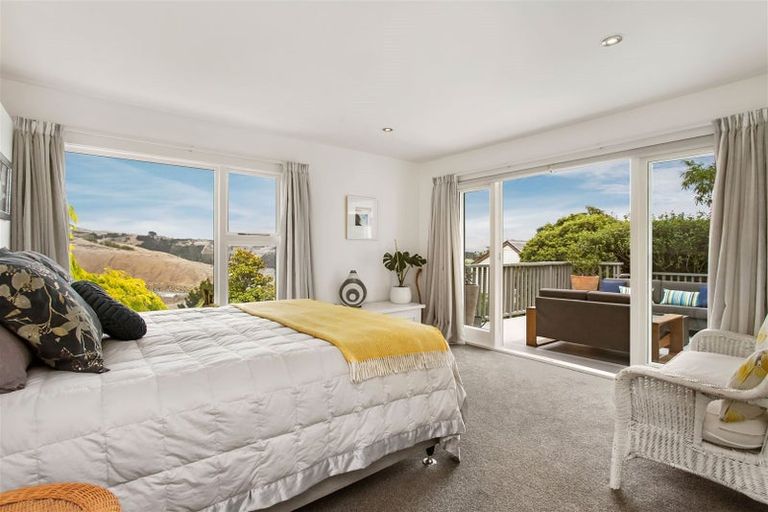 Photo of property in 88 Hackthorne Road, Cashmere, Christchurch, 8022