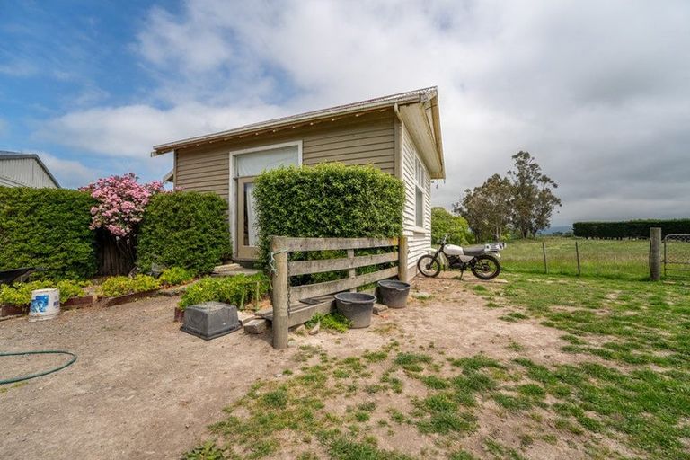 Photo of property in 2458 Waimate Highway, Makikihi, Waimate, 7980