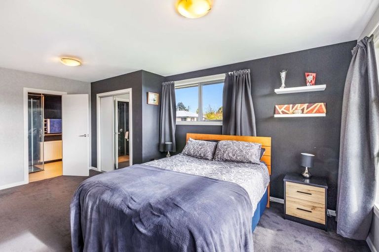 Photo of property in 12 Kitchener Street, Gore, 9710