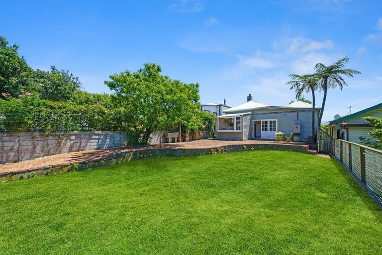 Photo of property in 91 Britomart Street, Berhampore, Wellington, 6023