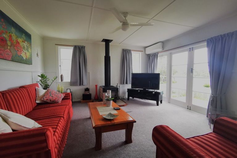 Photo of property in 332 Marine Parade, Wairoa, 4108