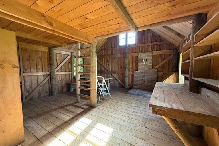 Photo of property in 172 Foster Road, Temple View, Hamilton, 3290