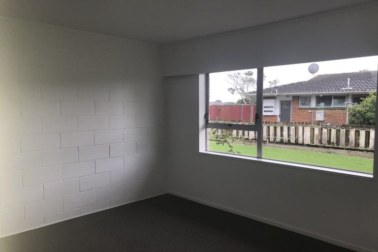 Photo of property in 12 Margaret Road, Papatoetoe, Auckland, 2025