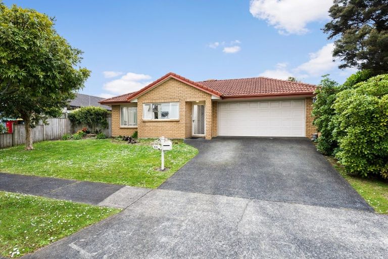 Photo of property in 66 Sandwick Drive, Weymouth, Auckland, 2103