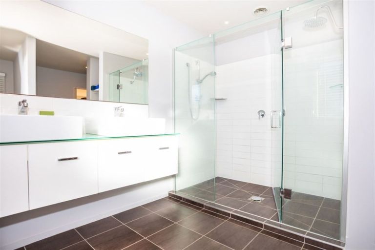 Photo of property in 28 Heathridge Place, Lincoln, 7608