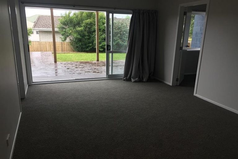 Photo of property in 686a Whangaparaoa Road, Stanmore Bay, Whangaparaoa, 0932