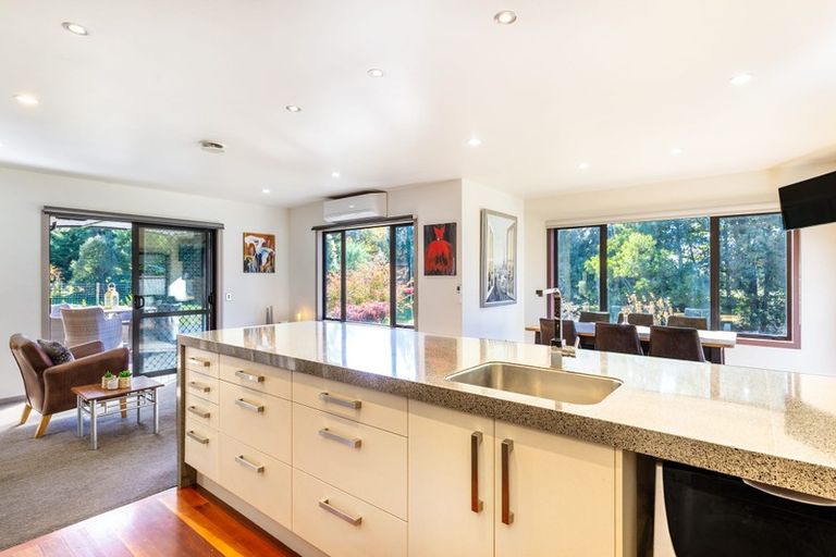 Photo of property in 176 Mapara Road, Acacia Bay, Taupo, 3385