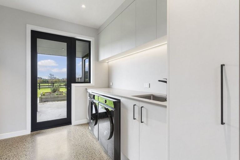 Photo of property in 5 Rossbern Lane, Clevedon, Papakura, 2585