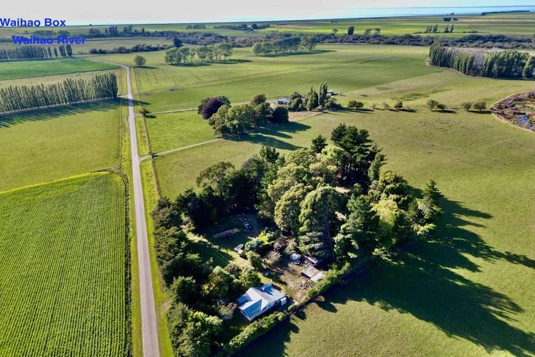 Photo of property in 132 Bradshaws Road, Waimate, 7980