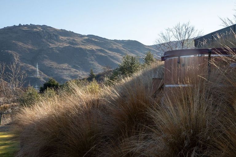 Photo of property in 26 Naylor Street, Clyde, 9330