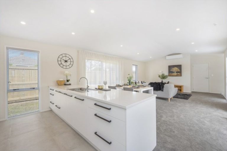 Photo of property in 6b Minchin Crescent, St Andrews, Hamilton, 3200