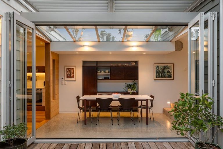 Photo of property in 34 Selbourne Street, Grey Lynn, Auckland, 1021