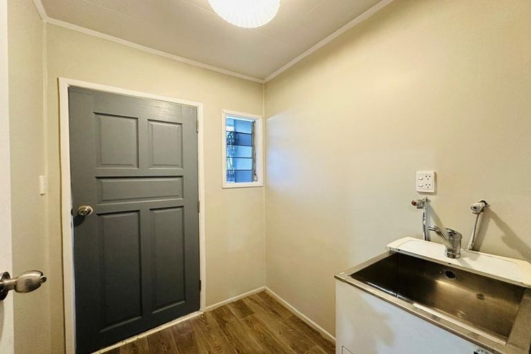 Photo of property in 3 Feasegate Street, Manurewa, Auckland, 2102