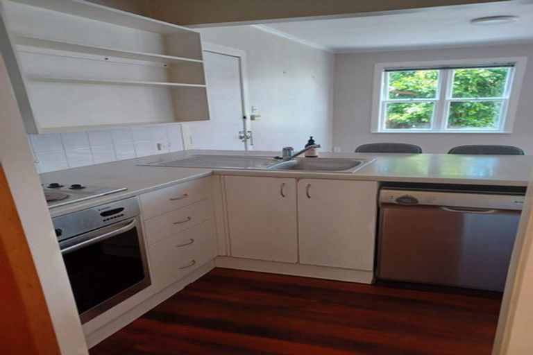 Photo of property in 2/8 Campbell Road, Takapuna, Auckland, 0622