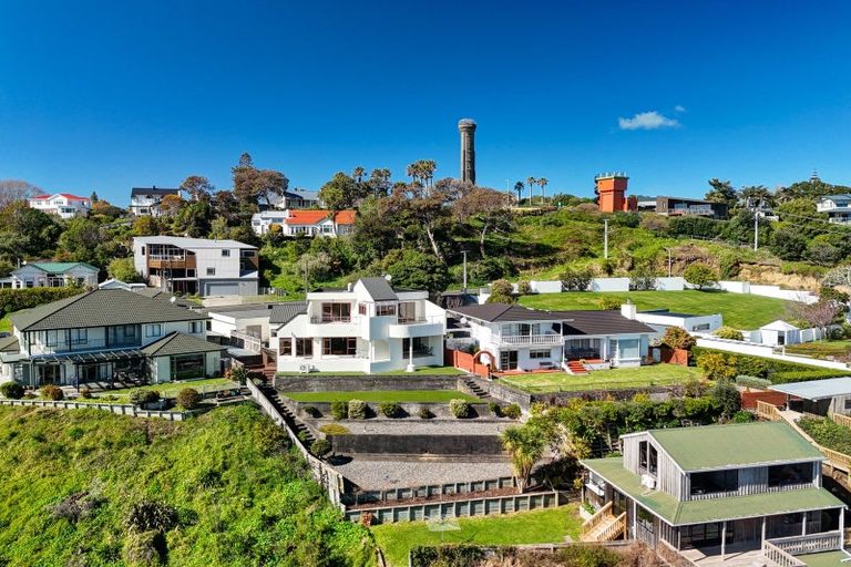 Photo of property in 6 Hipango Terrace, Durie Hill, Whanganui, 4500