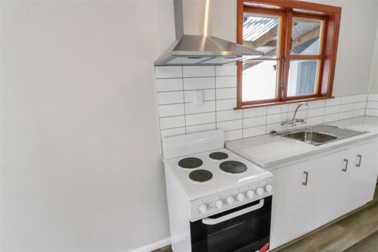 Photo of property in 10 Victor Street, Dannevirke, 4930