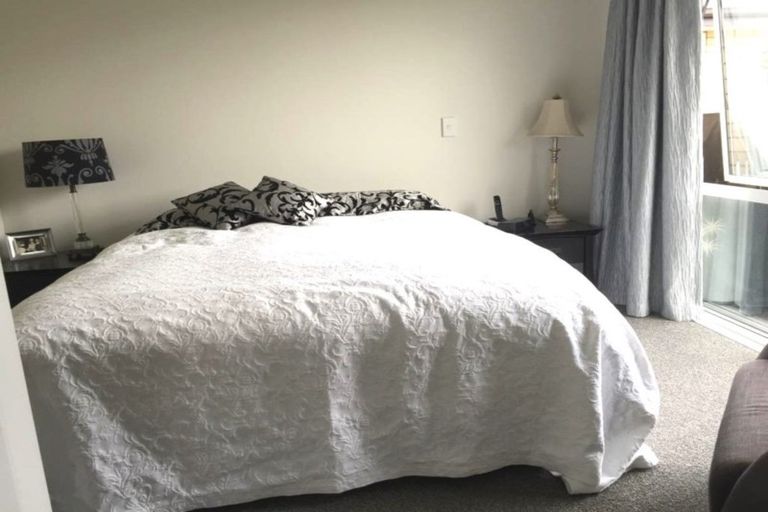 Photo of property in 30 Bradwell Crescent, Halswell, Christchurch, 8025