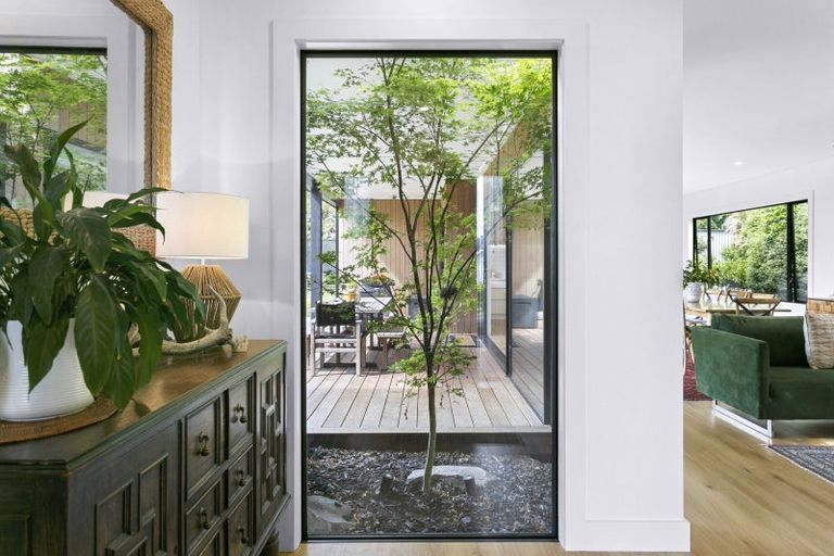 Photo of property in 11 Bodes Lane, Kinloch, Taupo, 3377