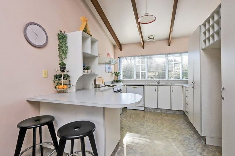 Photo of property in 1229 Louie Street, Parkvale, Hastings, 4122